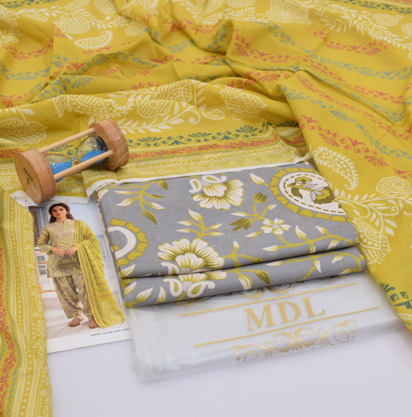 Aleena's by MDL Digital Lawn Suit 2026