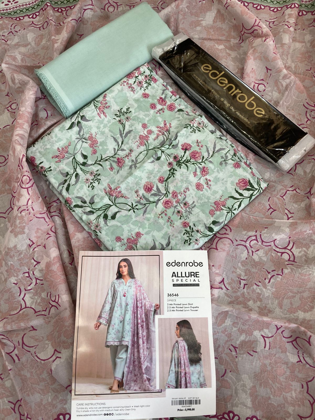 EDENROBE Allure Special – Premium Digital Printed Lawn 3 Piece Suit