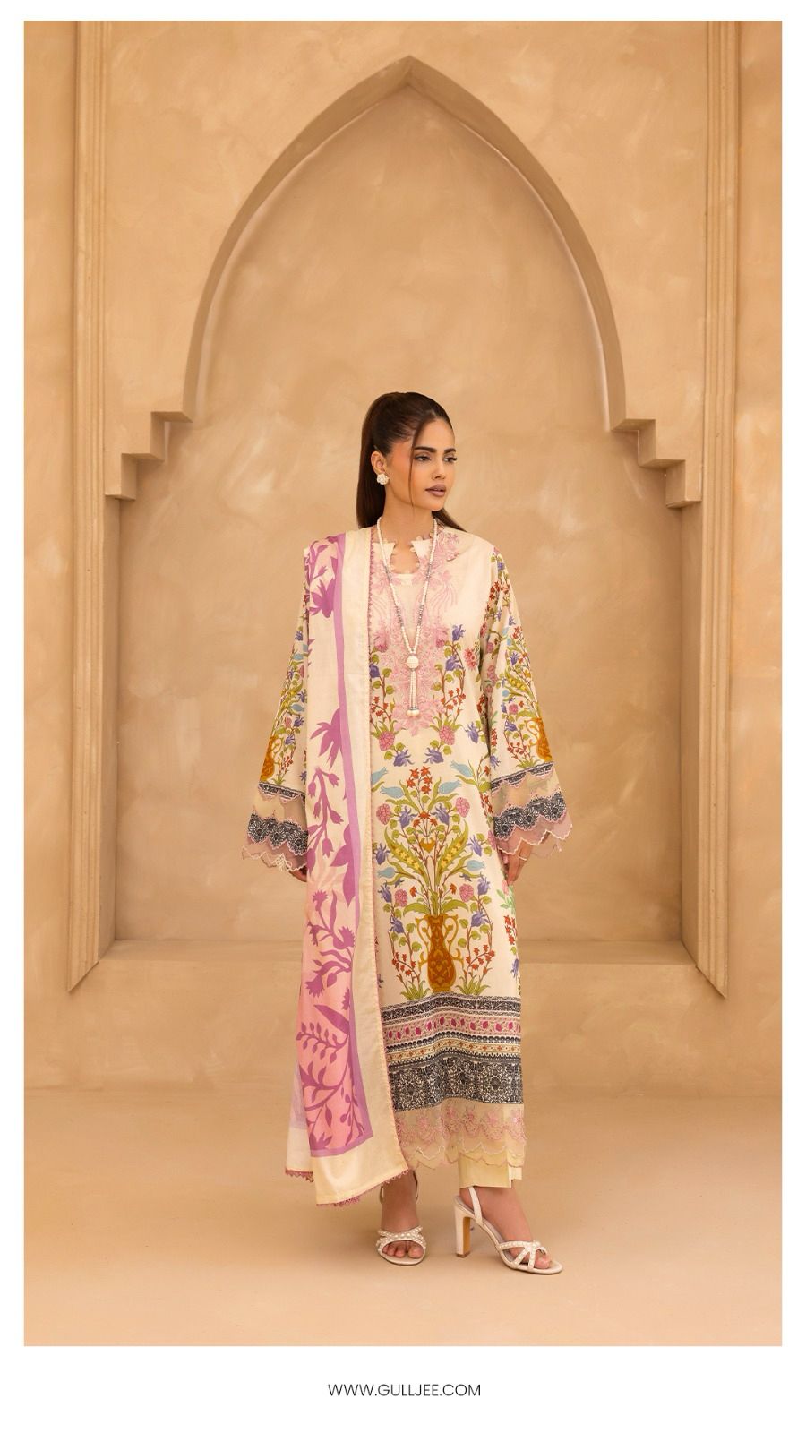 Gull Bano by Gull Jee – Luxury 3 Piece Unstitched Lawn Collection